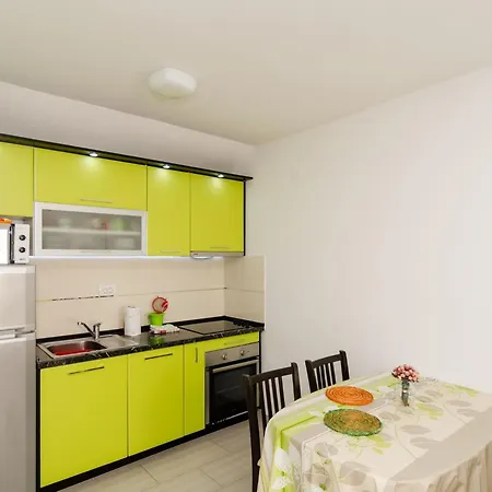 Jasenka - Duplex One Bedroom With Terrace And Side Sea View * Trstenik (Dubrovnik-Neretva)