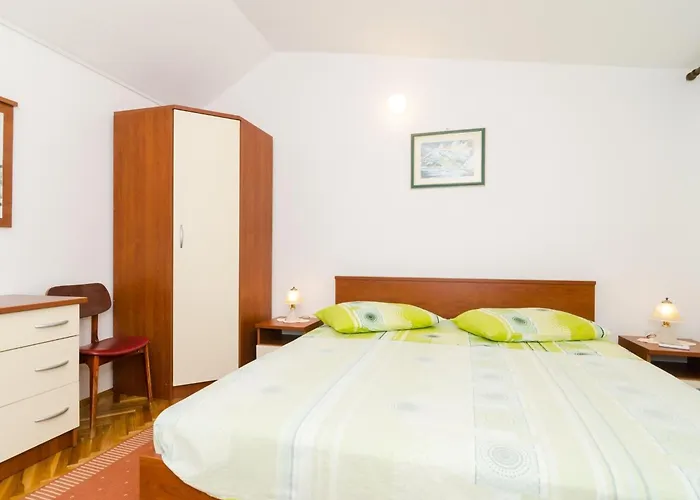Semesterbostad Jasenka - Duplex One Bedroom With Terrace And Side Sea View *