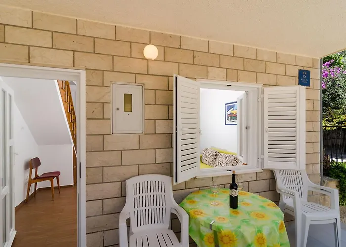 Semesterbostad Jasenka - Duplex One Bedroom With Terrace And Side Sea View