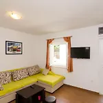 Jasenka - Duplex One Bedroom With Terrace And Side Sea View Prázdninový dům *