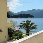 Prázdninový dům Jasenka - Duplex One Bedroom With Terrace And Side Sea View Trstenik (Dubrovnik-Neretva)