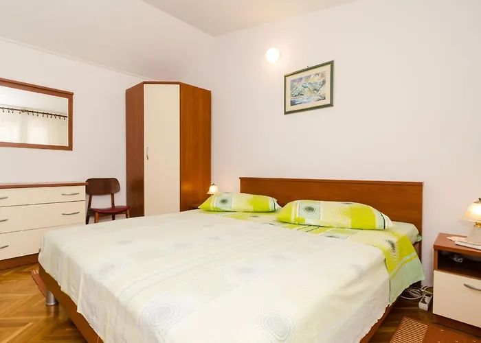 Jasenka - Duplex One Bedroom With Terrace And Side Sea View Nyaraló Trstenik